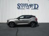 Pre-Owned 2022 Volvo XC40 T5 R-Design